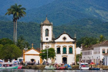 Os melhores lugares para comprar lembrancinhas em Paraty