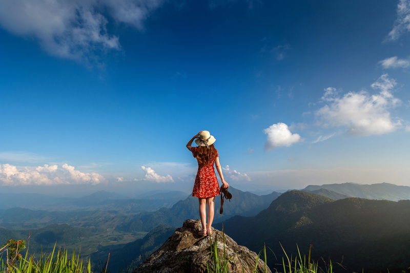 Como viajar barato: 9 dicas para quem quer economizar