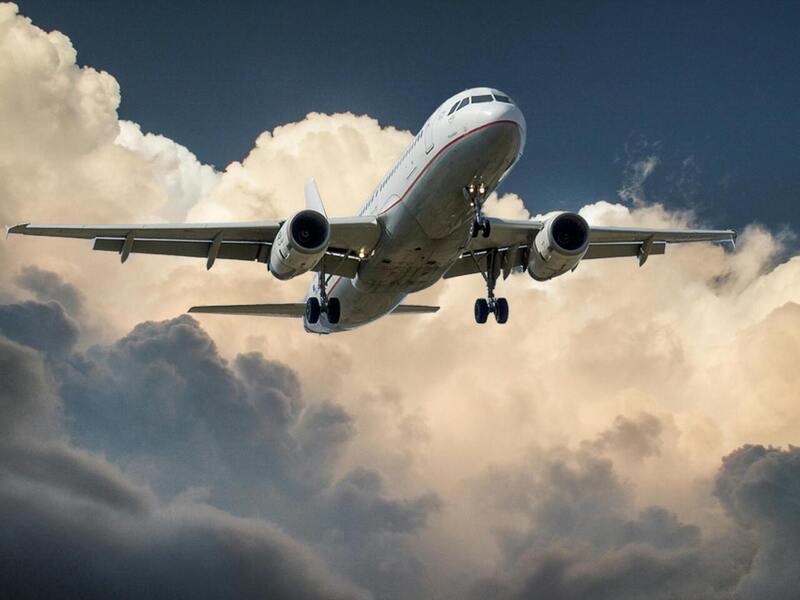 Viajar de Avião Low Cost: Tudo o que você precisa saber