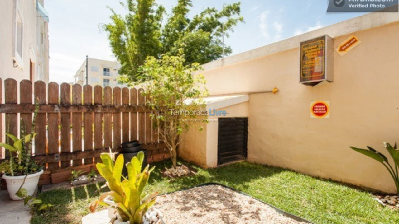 Apartamento para aluguel de temporada em Florianopolis (Canasvieiras)