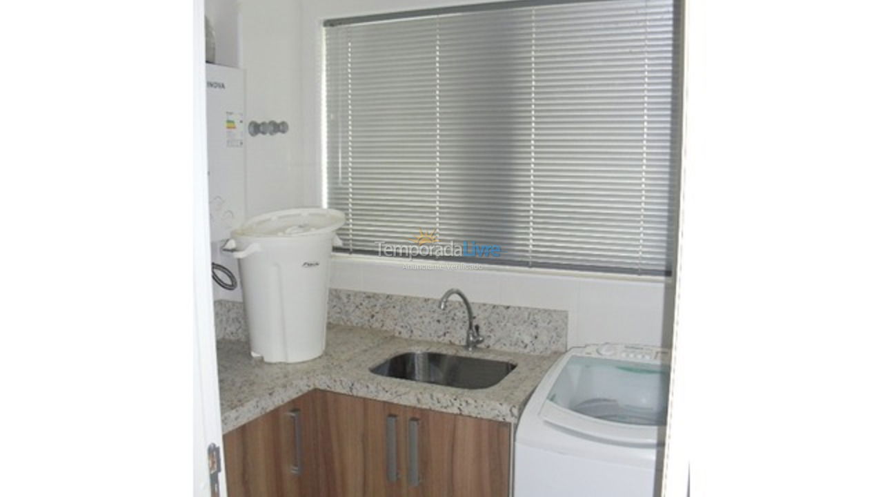 Apartamento para aluguel de temporada em Itapema (Centro)