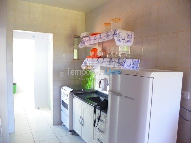 Apartamento para aluguel de temporada em Itapoá (Balneário Cambiju)