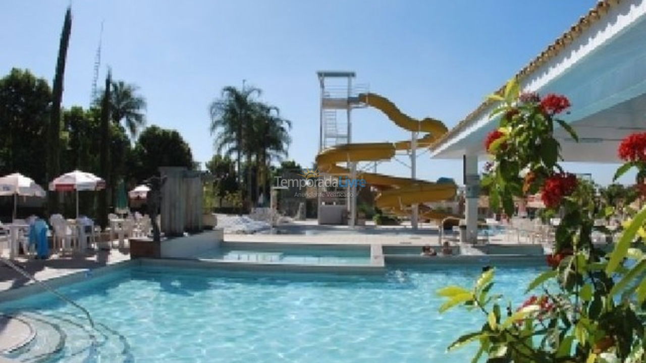 Apartamento para alquiler de vacaciones em Caldas Novas (Parque Jardim Brasil)