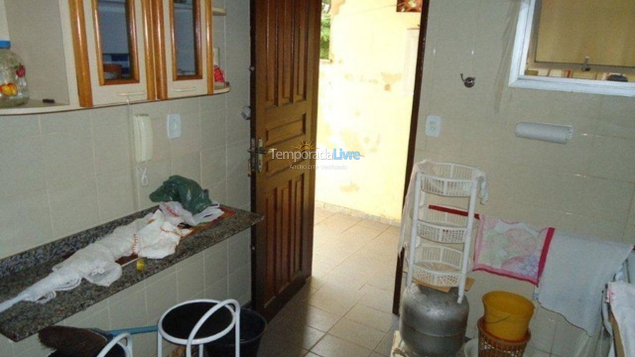 Apartment for vacation rental in Guarapari (Praia do Morro)