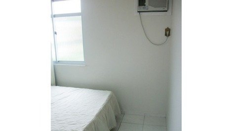 1 bedroom apt with RA. Building with POOL !!!