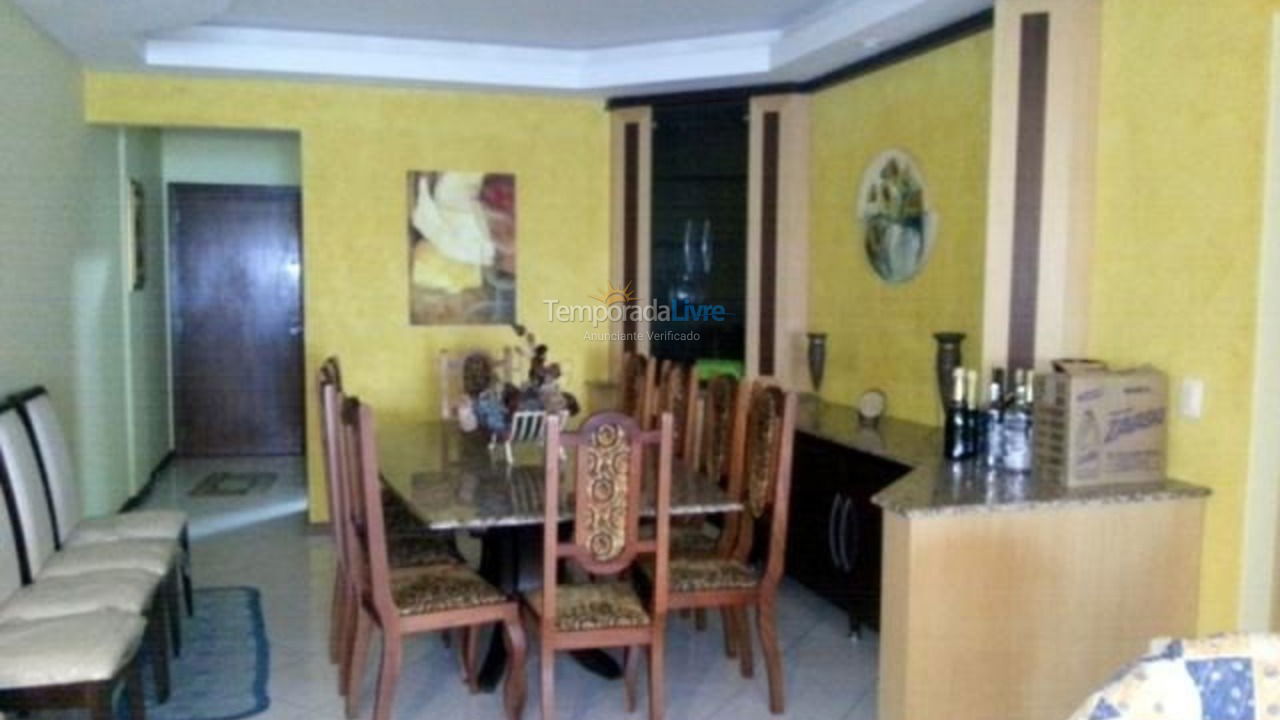 Apartment for vacation rental in Itapema (Centro)