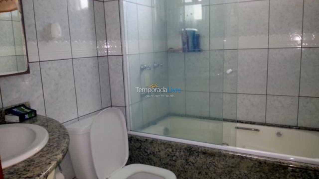 Apartment for vacation rental in Itapema (Centro)