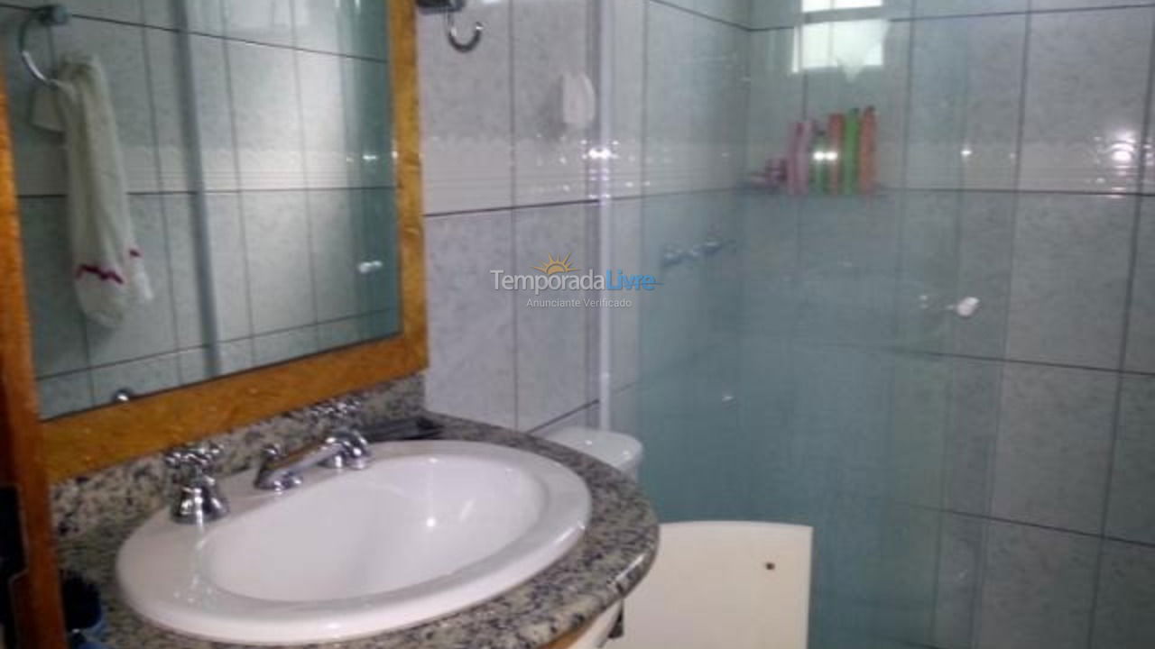 Apartment for vacation rental in Itapema (Centro)