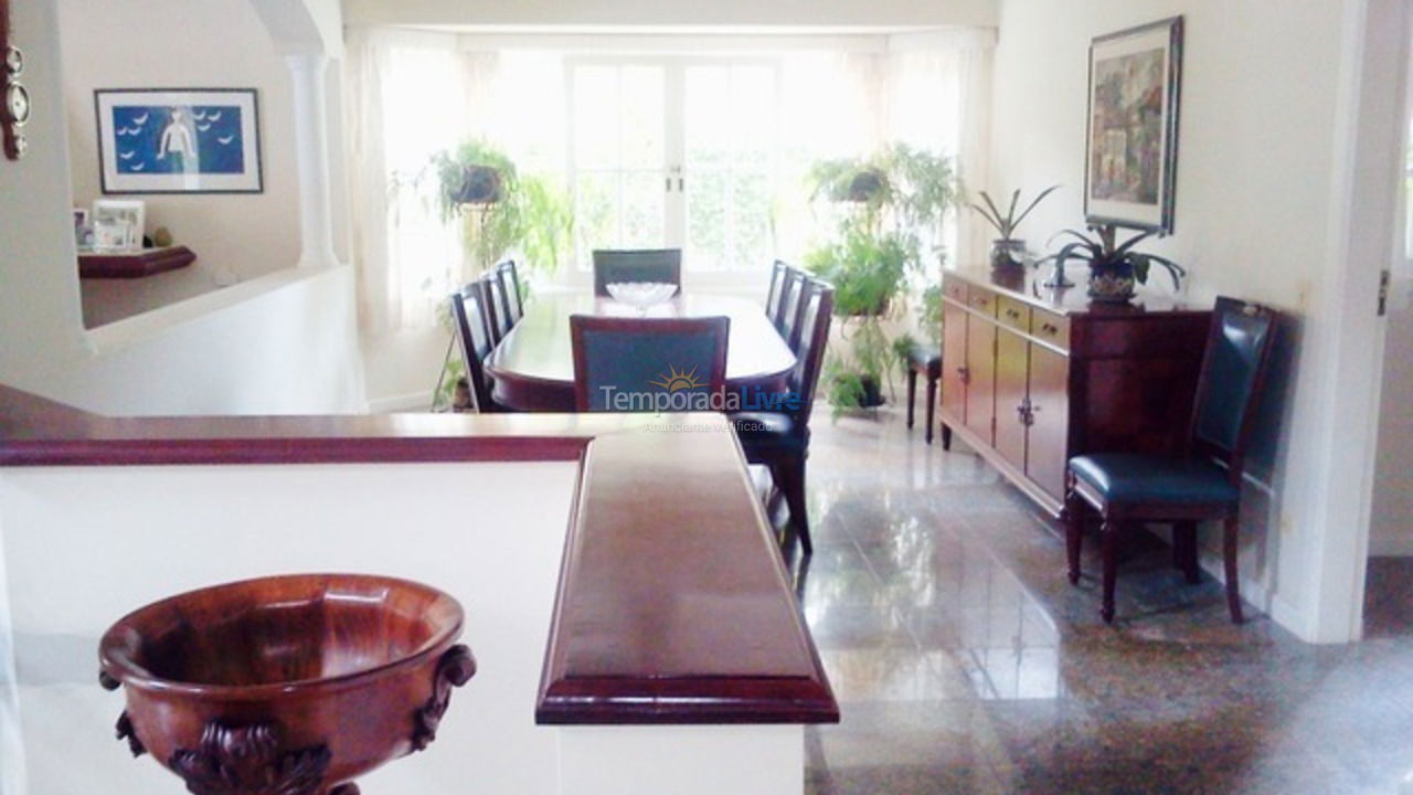 Casa para alquiler de vacaciones em Guarujá (Jardim Acapulco)