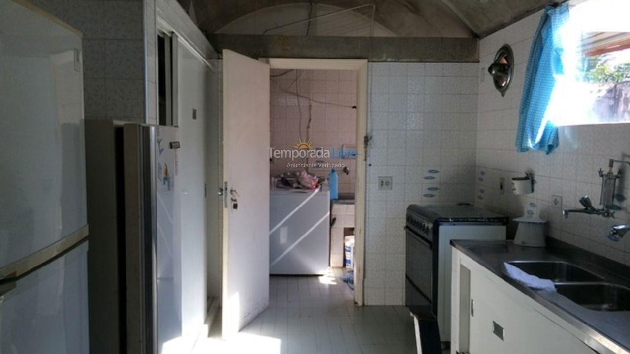 Casa para alquiler de vacaciones em Guarujá (Jardim Acapulco)