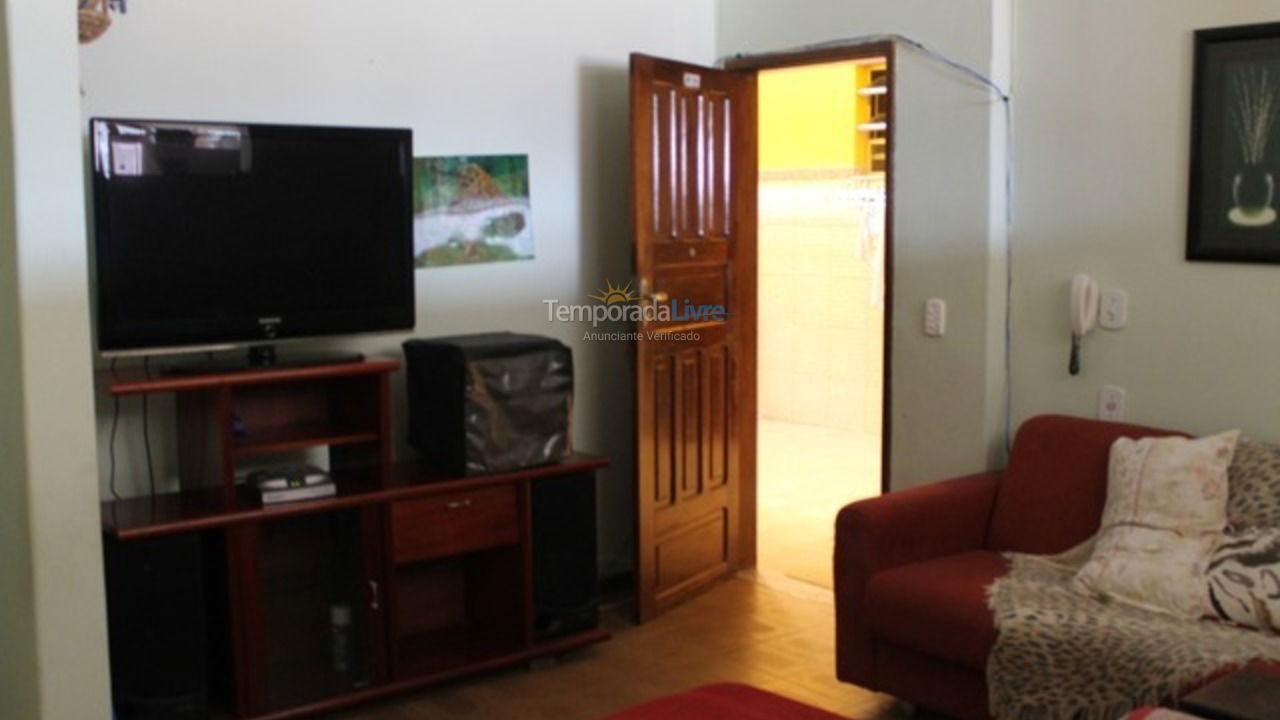 Apartment for vacation rental in Marataízes (Centro)