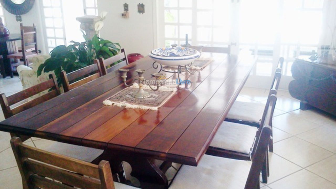 House for vacation rental in Guarujá (Jardim Acapulco)