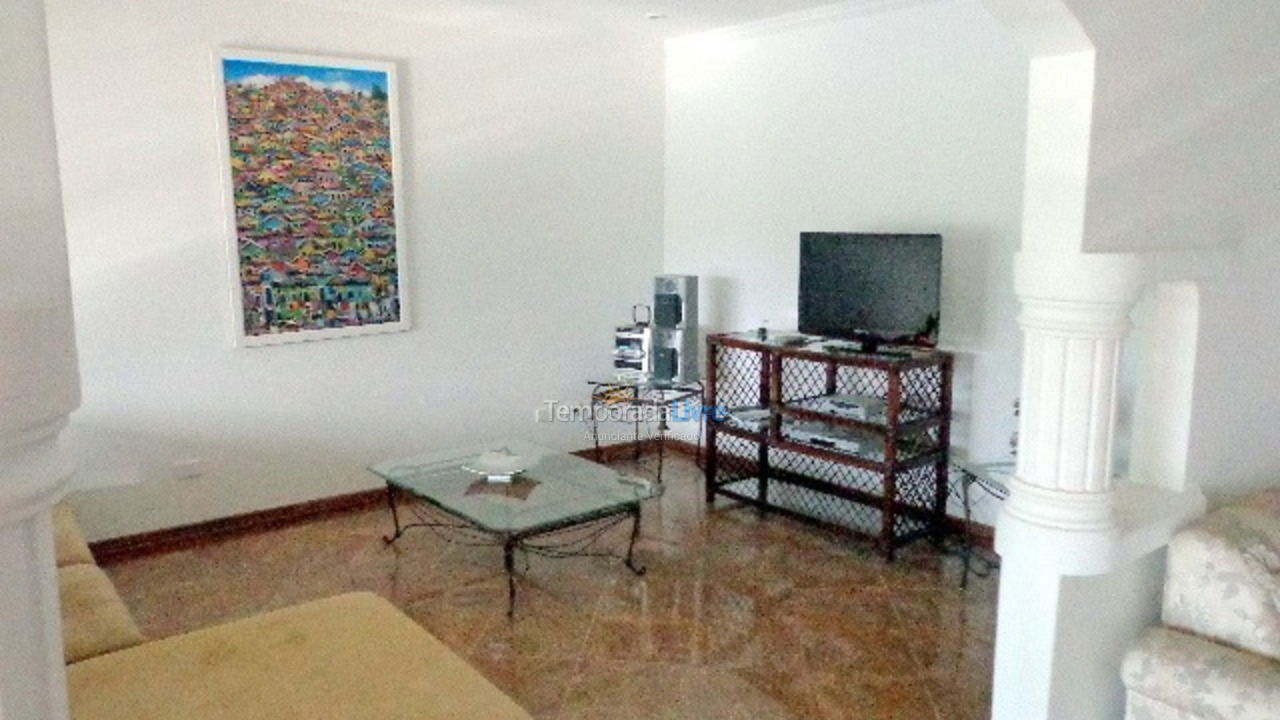 Casa para alquiler de vacaciones em Guarujá (Jardim Acapulco)