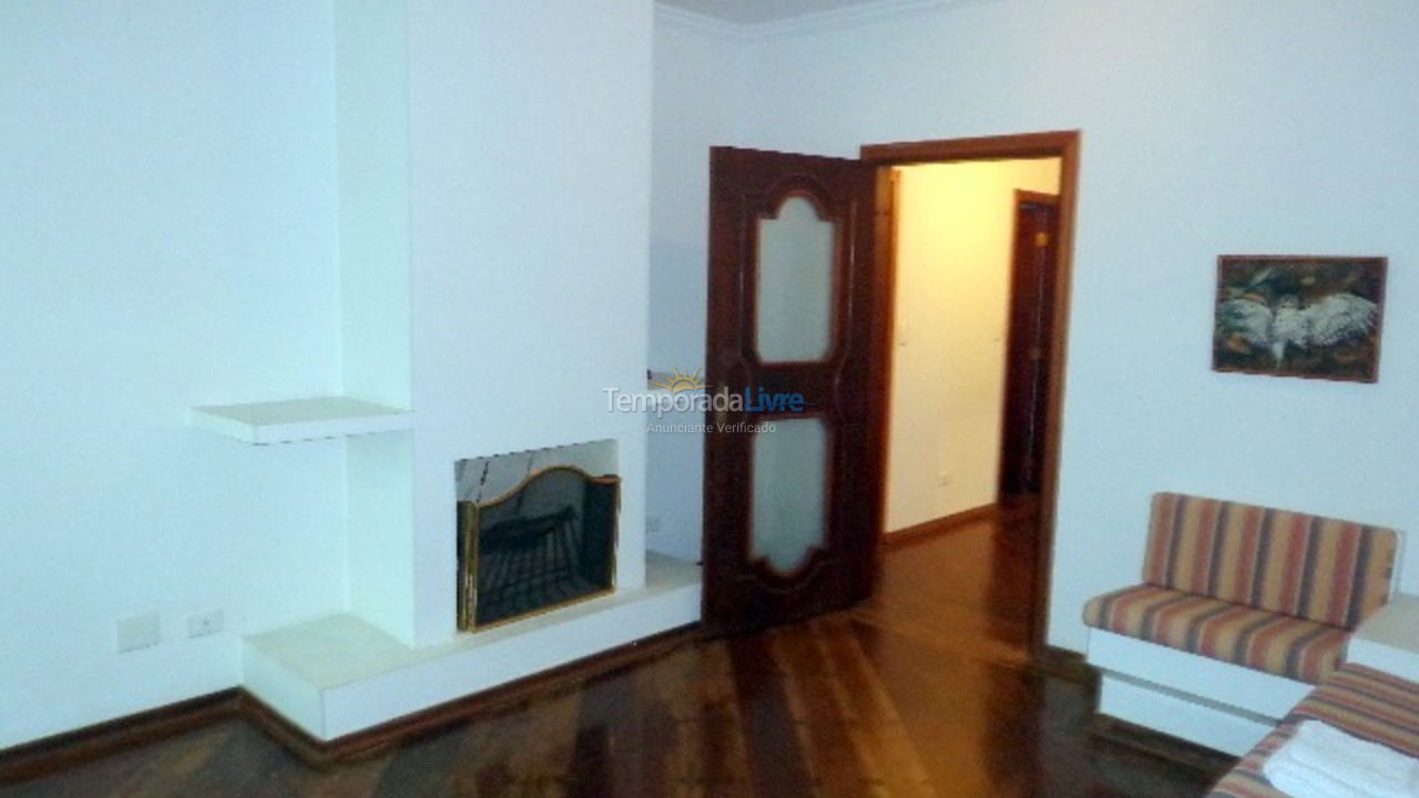 Casa para alquiler de vacaciones em Guarujá (Jardim Acapulco)