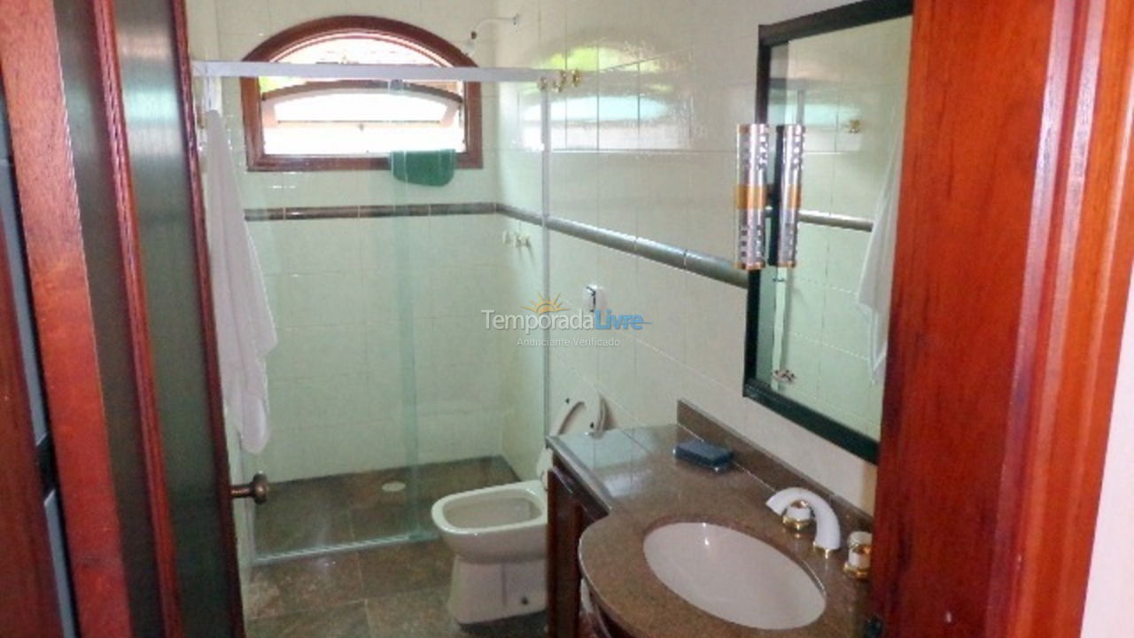 Casa para alquiler de vacaciones em Guarujá (Jardim Acapulco)