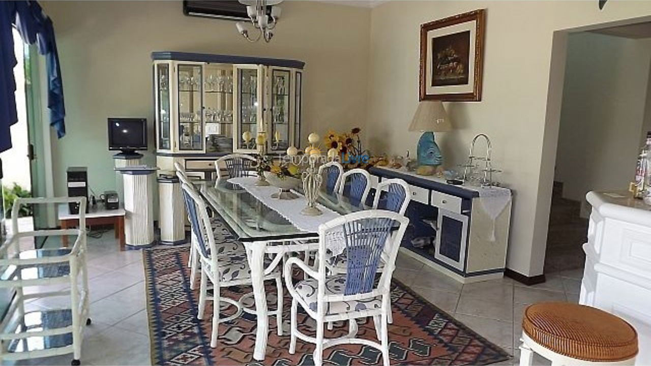 House for vacation rental in Guarujá (Jardim Acapulco)