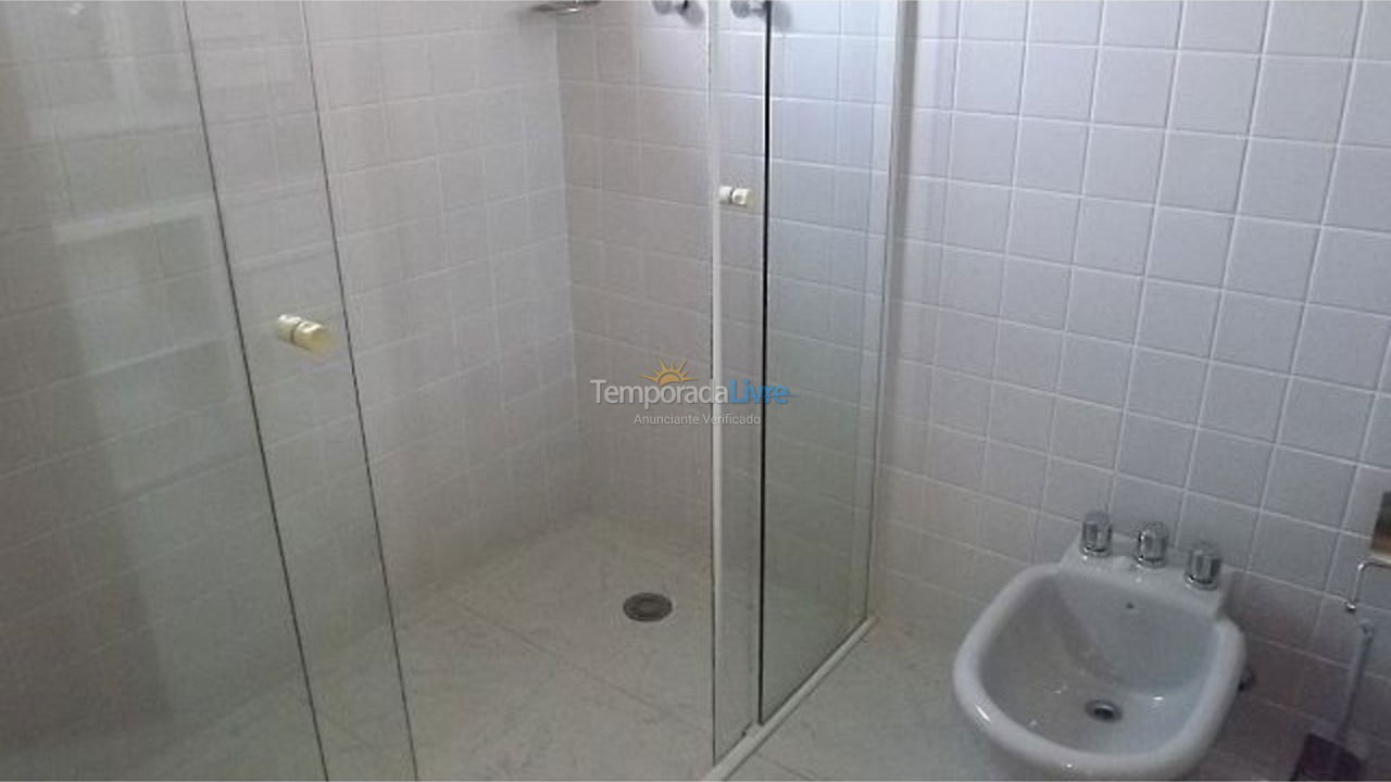 House for vacation rental in Guarujá (Jardim Acapulco)