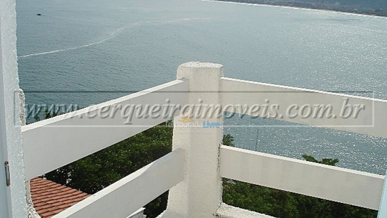 Casa para aluguel de temporada em Guarujá (Jardim Acapulco)