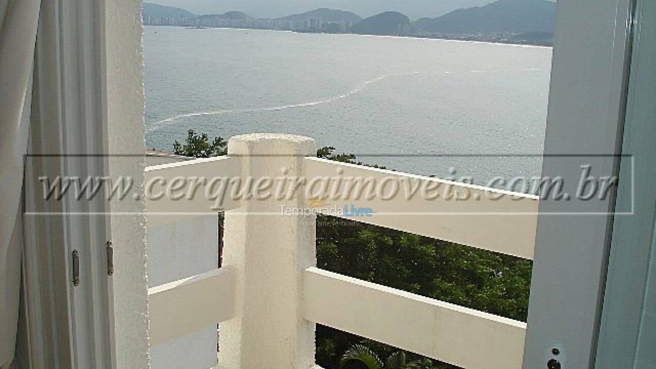 Casa para aluguel de temporada em Guarujá (Jardim Acapulco)