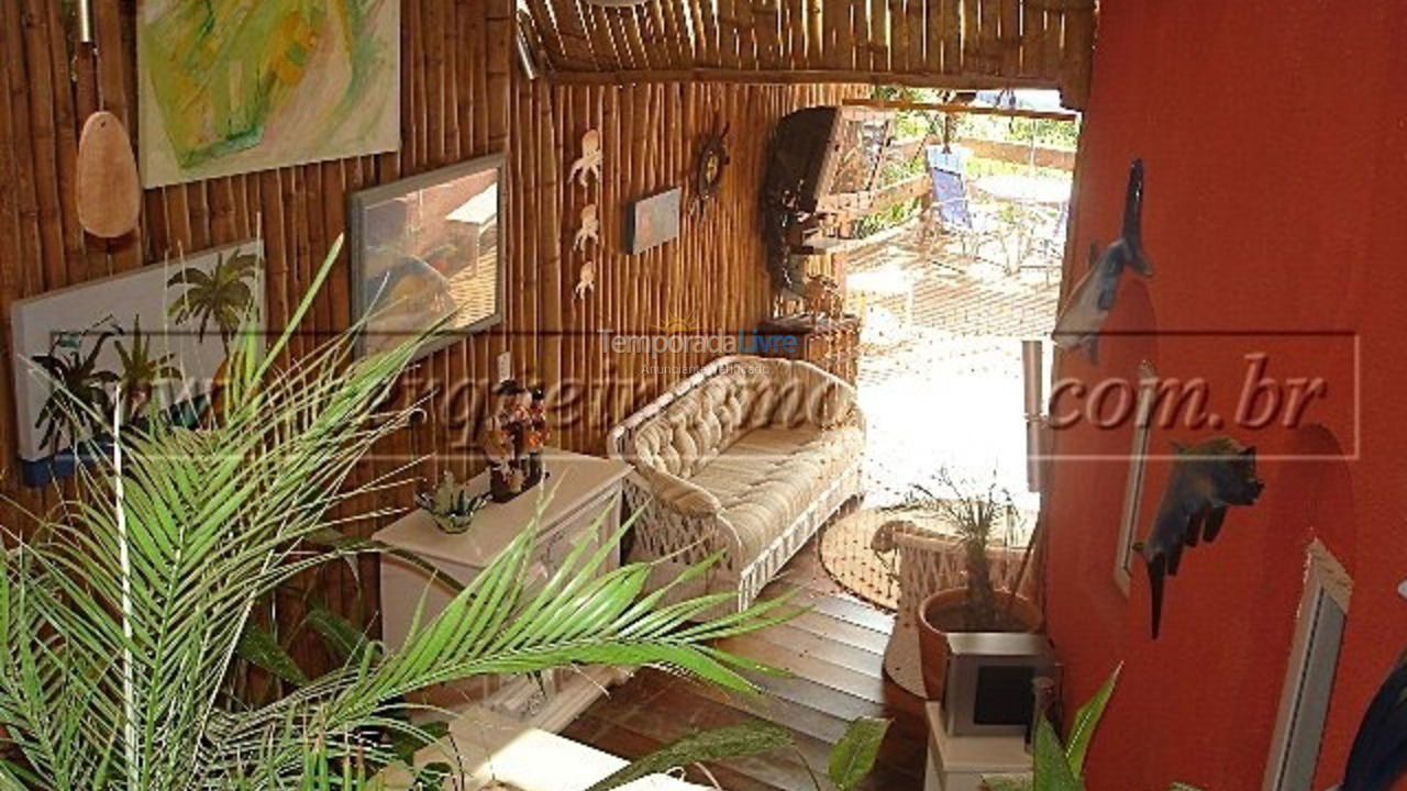 Casa para aluguel de temporada em Guarujá (Jardim Acapulco)