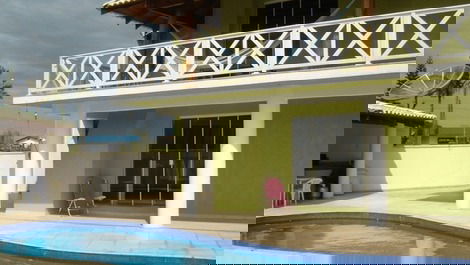 GRAN CASA CON PISCINA, AMUEBLADO THIN