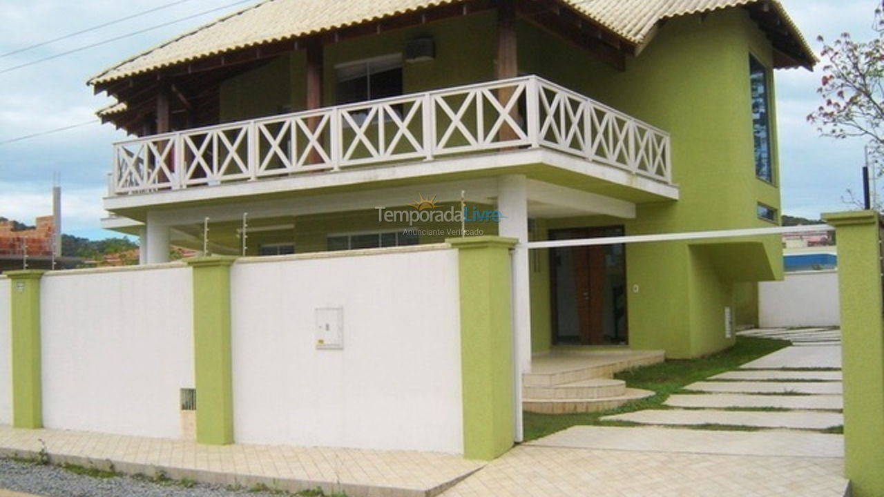 Casa para alquiler de vacaciones em Itapema (Centro)