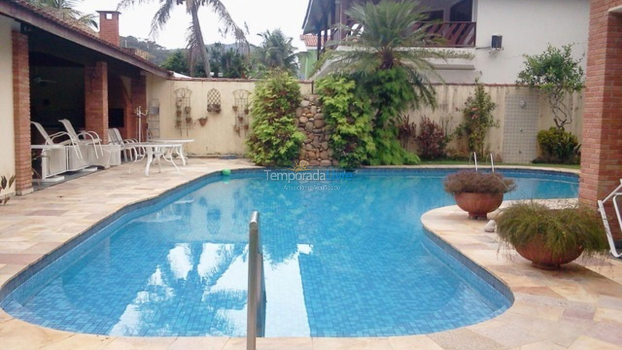 House for vacation rental in Guarujá (Jardim Acapulco)