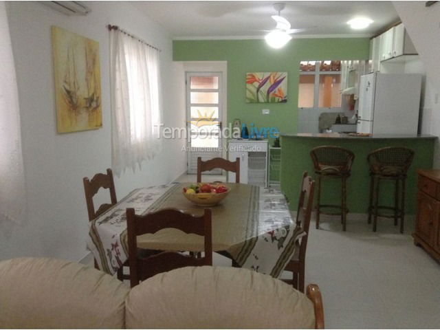 Casa para alquiler de vacaciones em Ubatuba (Praia Grande)