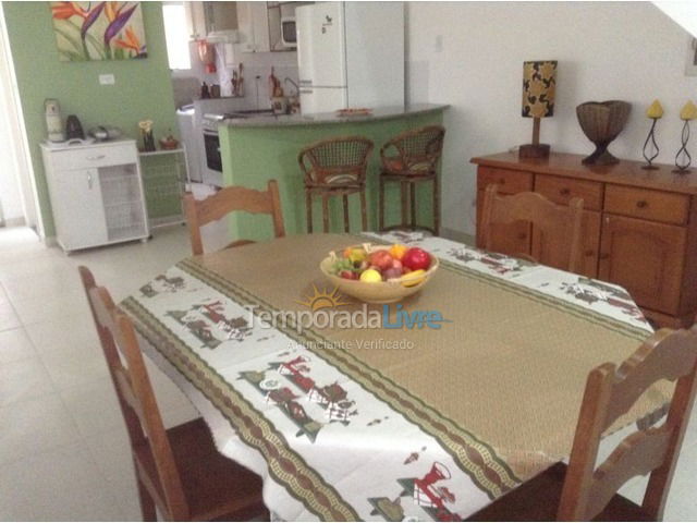 Casa para alquiler de vacaciones em Ubatuba (Praia Grande)