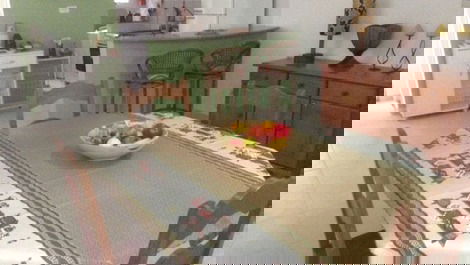 Casa en una urbanización cerrada frente a la playa en Praia Grande, Ubatuba.