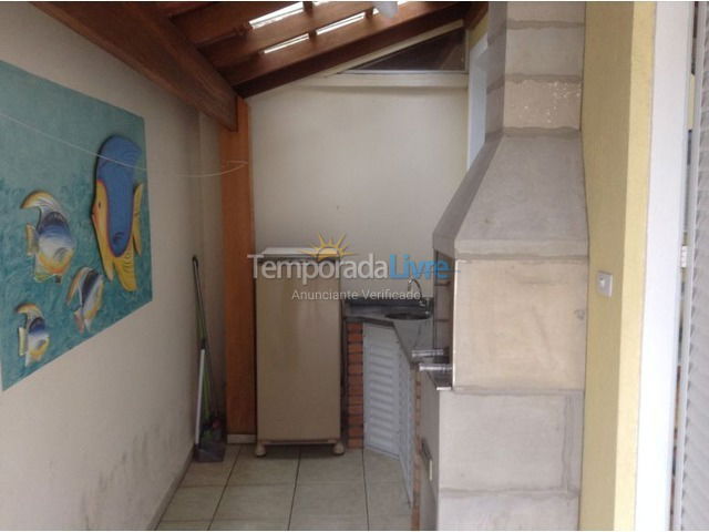 Casa para alquiler de vacaciones em Ubatuba (Praia Grande)