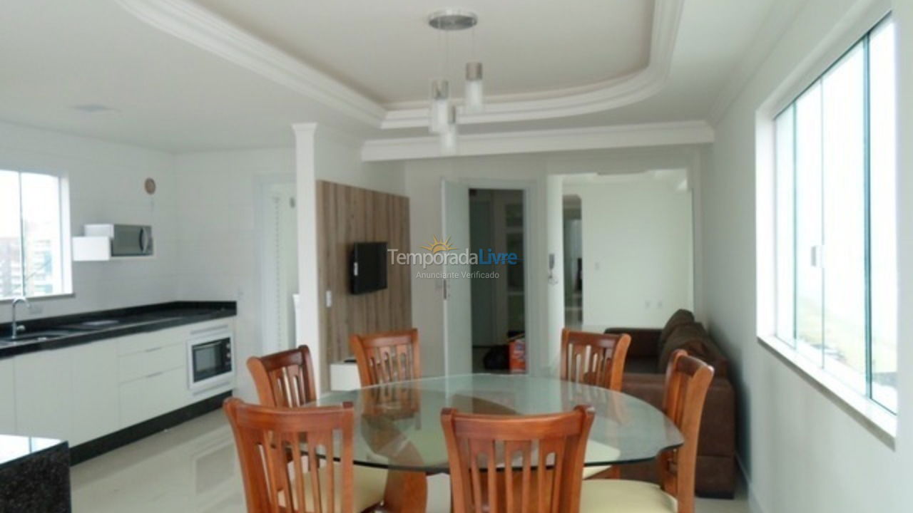 Apartment for vacation rental in Itapema (Meia Praia)
