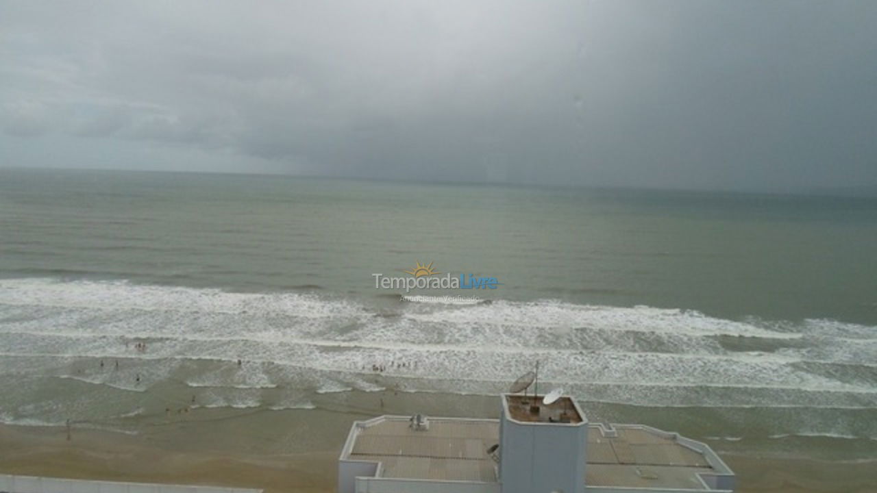 Apartment for vacation rental in Itapema (Meia Praia)