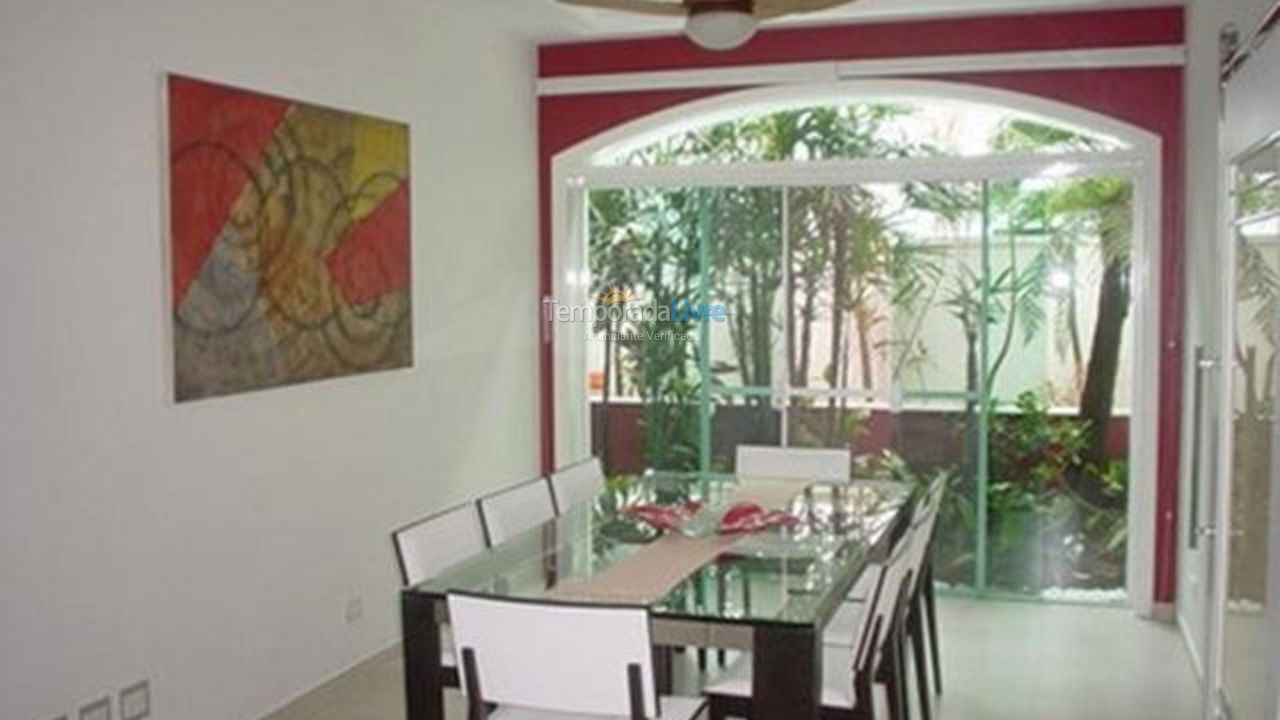 House for vacation rental in Guarujá (Jardim Acapulco)
