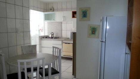 Apartamento com 3 quartos com ar frente para a praia ao shopping Show