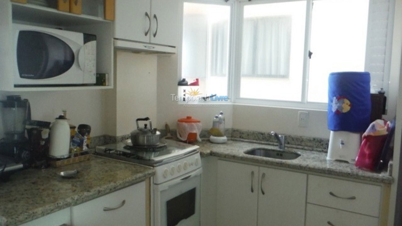 Apartment for vacation rental in Itapema (Centro)