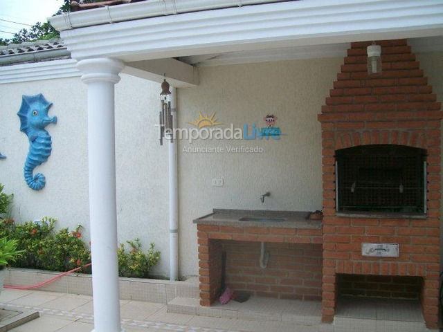 Casa para aluguel de temporada em Guarujá (Enseada)