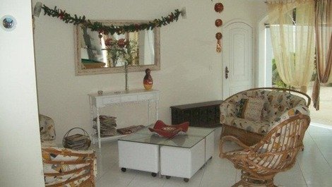 Great house on the beach of the Bay !!!! 200m from the sea ref 072