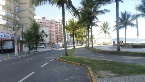 Praia Grande aluguel apto temporada frente praia centro boqueirão