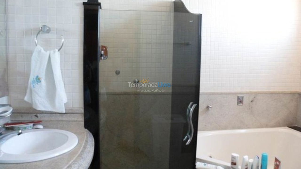 Apartment for vacation rental in Guarapari (Praia do Morro)