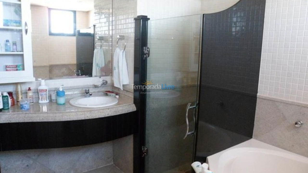 Apartment for vacation rental in Guarapari (Praia do Morro)