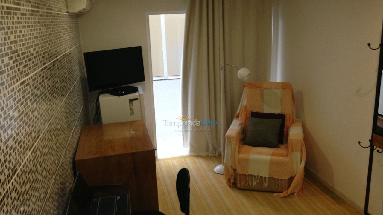 Apartamento para aluguel de temporada em Cabo Frio (Bragapraia Forte E Dunas)