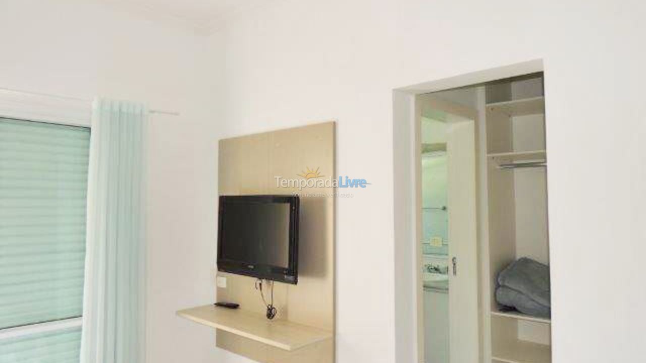 House for vacation rental in Guarujá (Jardim Acapulco)