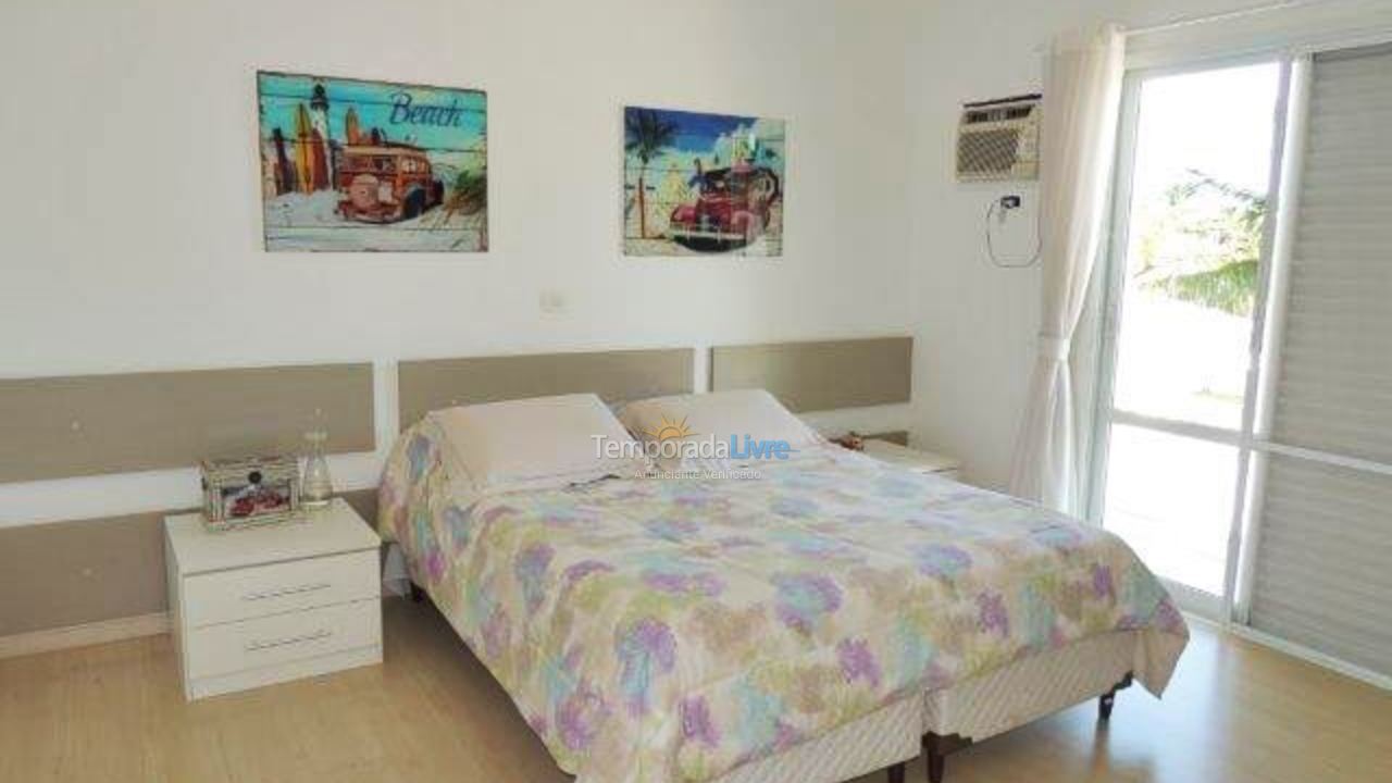 House for vacation rental in Guarujá (Jardim Acapulco)