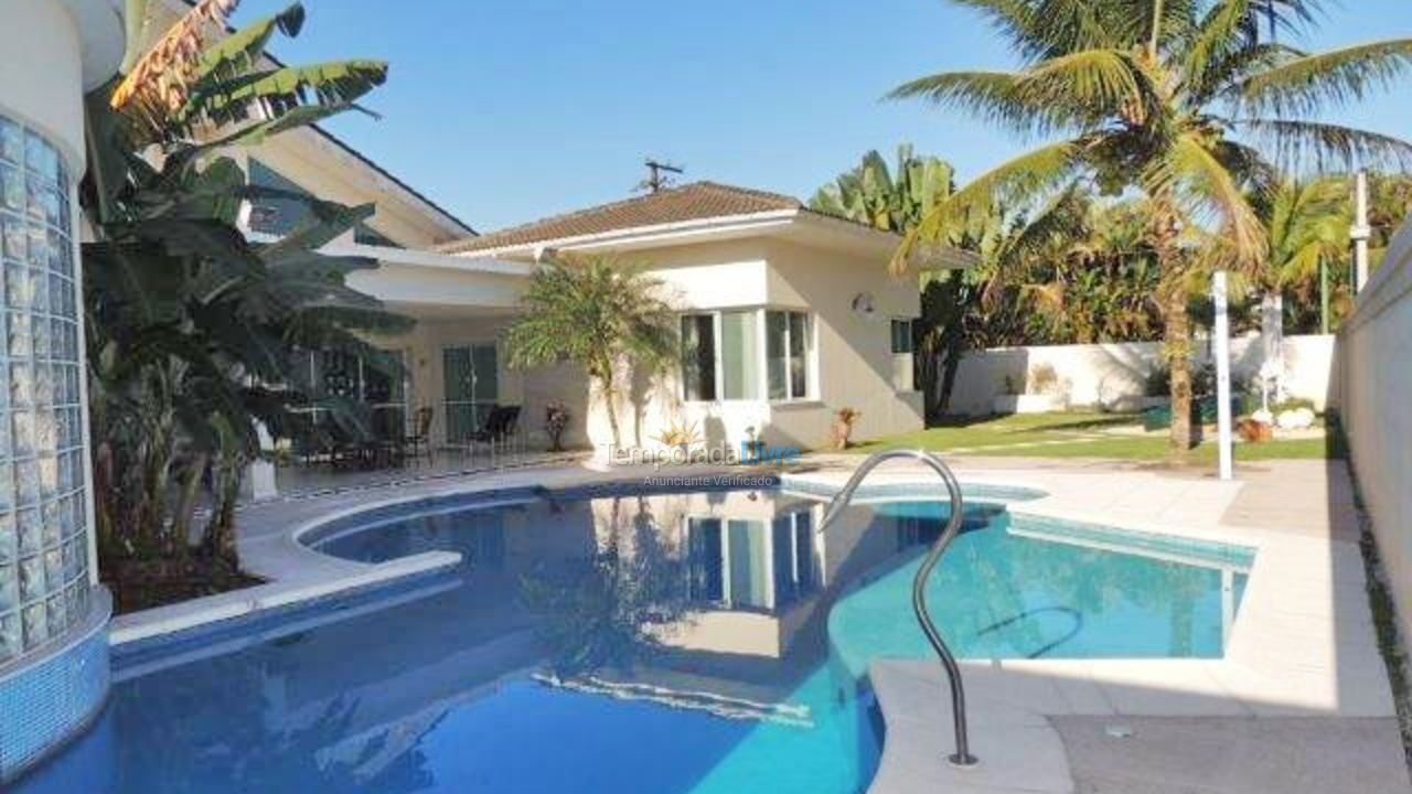 House for vacation rental in Guarujá (Jardim Acapulco)