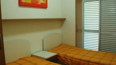 Bargain in the Riviera of St. Lawrence 3 bedroom apt w / 6 persons
