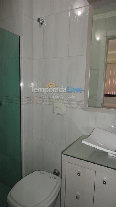 Apartamento para alquiler de vacaciones em Itapema (Meia Praia)