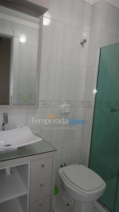 Apartment for vacation rental in Itapema (Meia Praia)