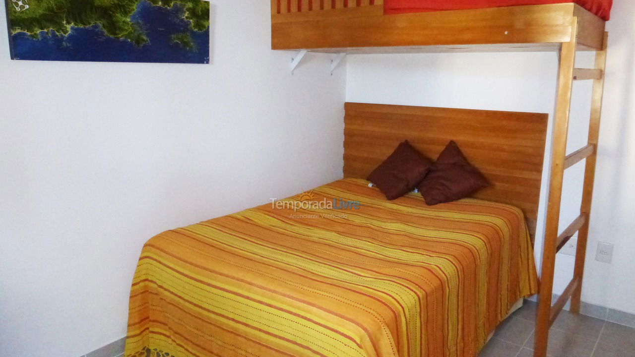 Apartment for vacation rental in Ubatuba (Praia das Toninhas)