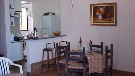    sala jantar integrada com cozinha